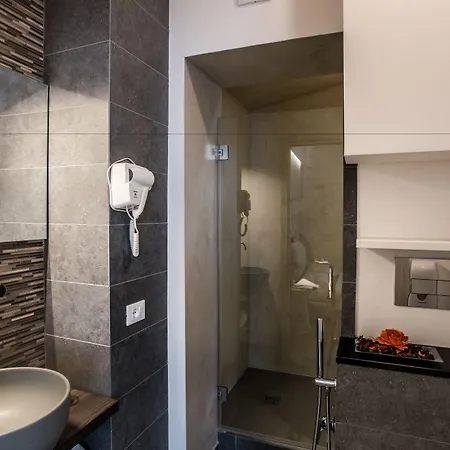 In Centro לינה וארוחת בוקר 4*